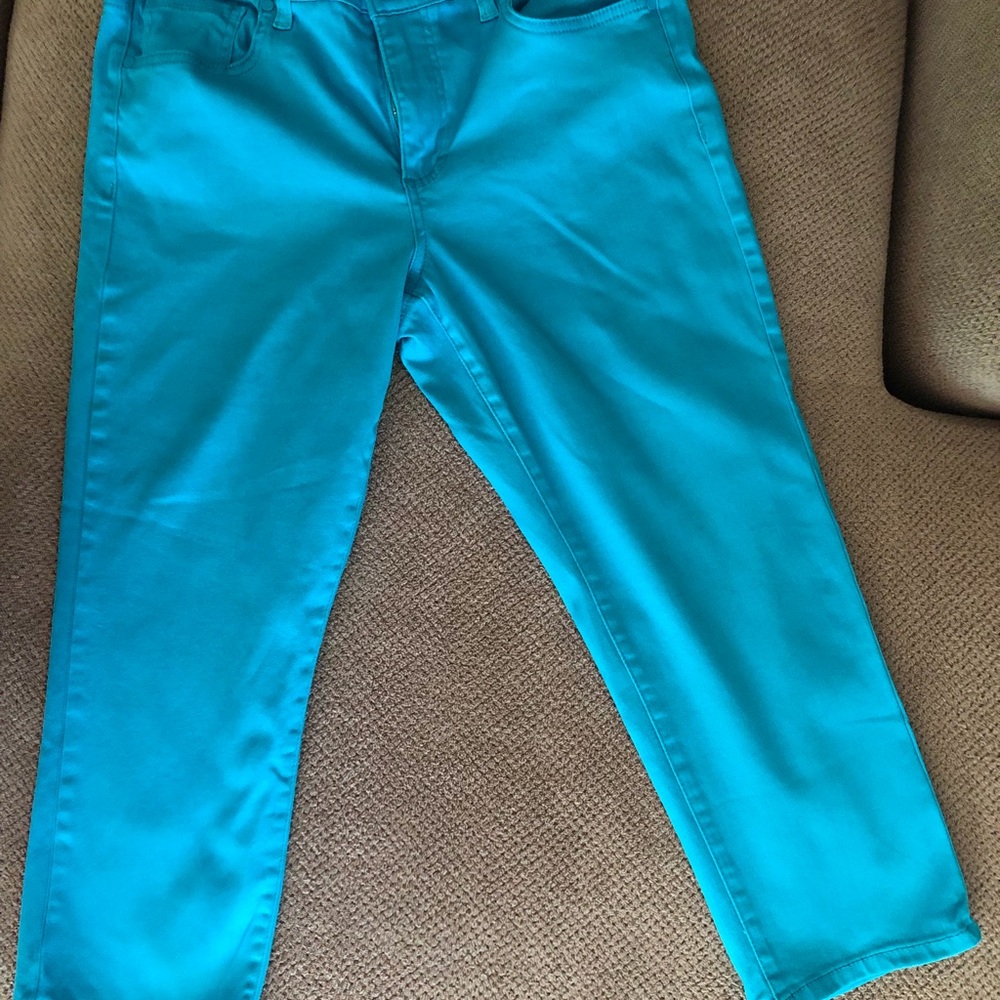 Crop pants